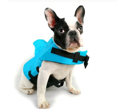 Chaleco flotador con forma de tiburón para perro pequeño (foto del fabricante)